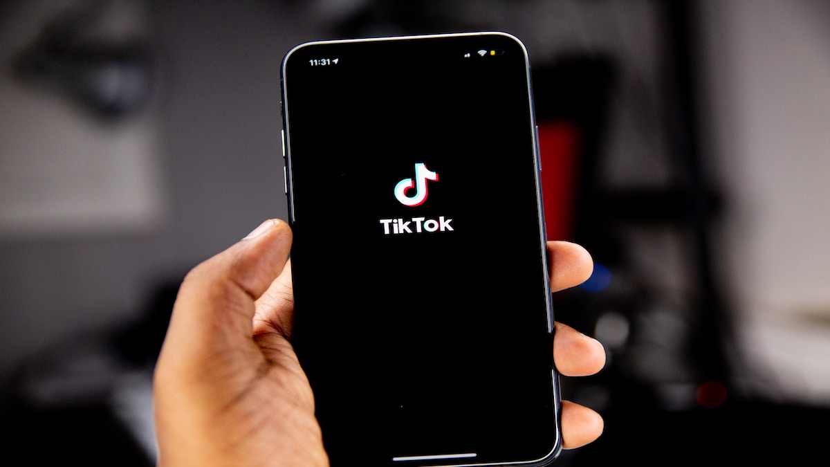 How Egg Donation Clinics Are Preying On Young Women On TikTok